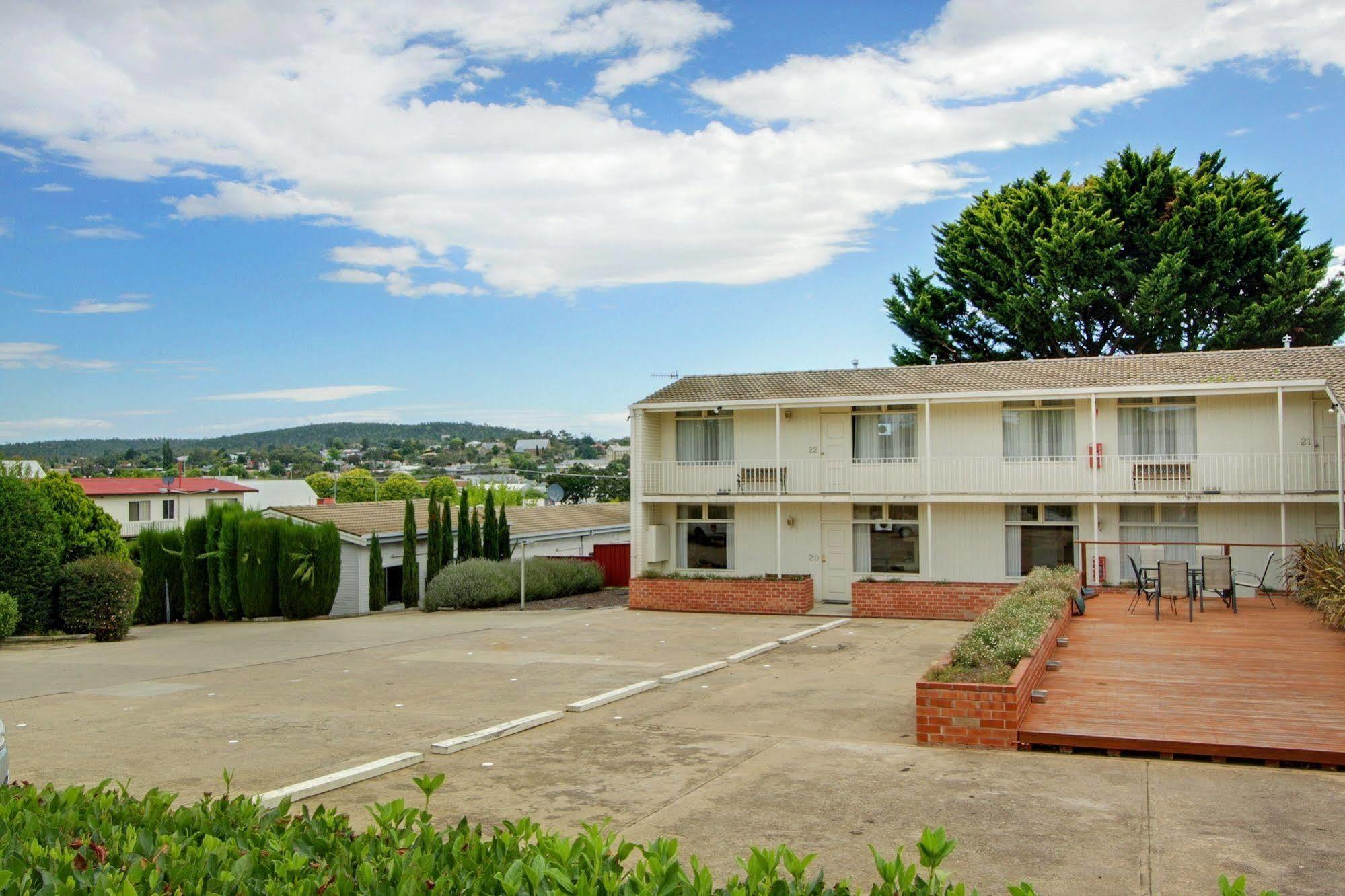 Redhill Cooma Motor Inn Extérieur photo