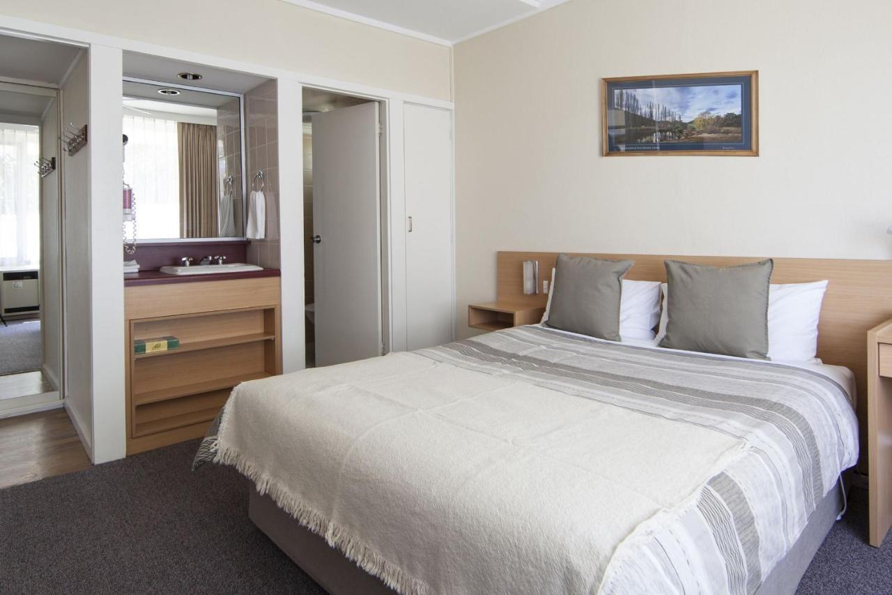 Redhill Cooma Motor Inn Extérieur photo