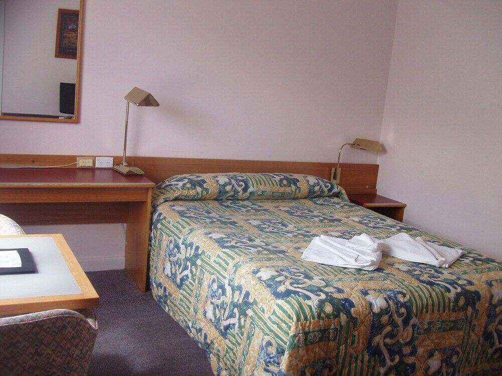 Redhill Cooma Motor Inn Extérieur photo